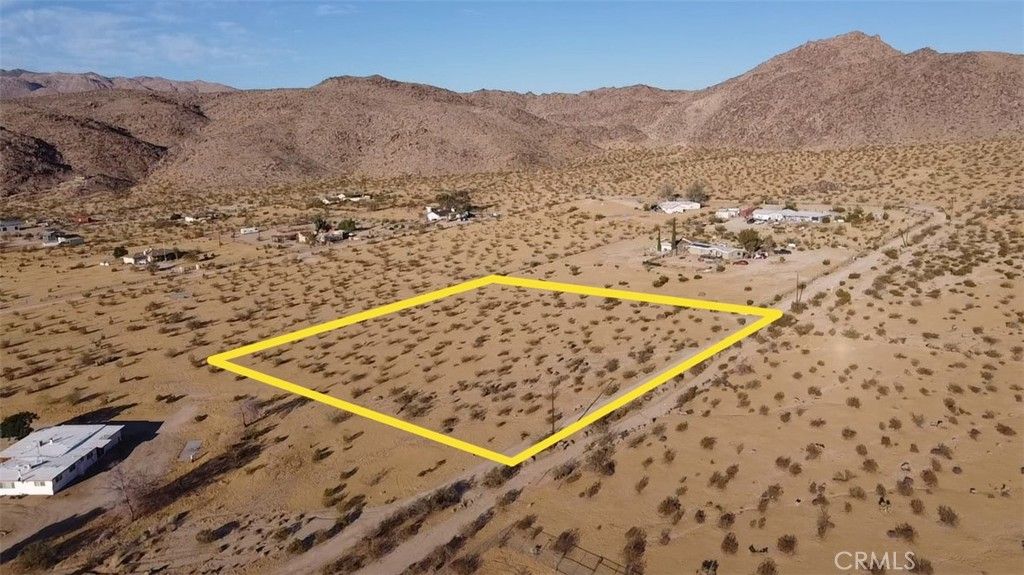 Photo of 61769 Cowan Lane, Joshua Tree, CA 92252 (MLS # JT25246863)