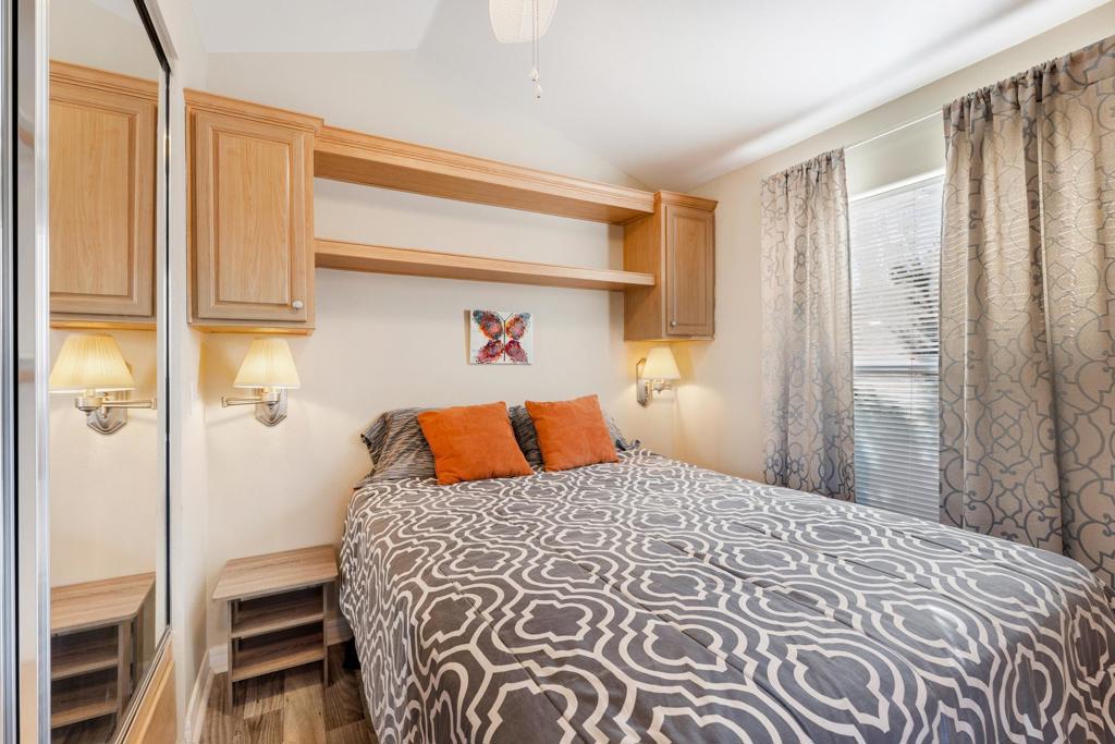 Not Applicable-1 - Manufactured In Park