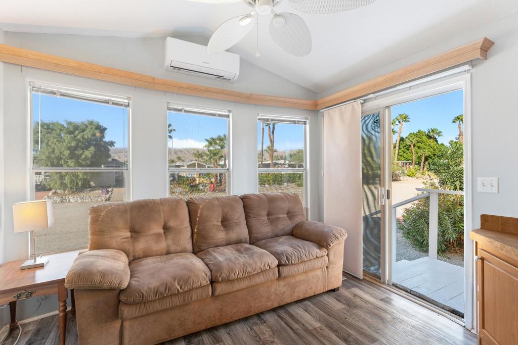 Not Applicable-1 - Manufactured In Park