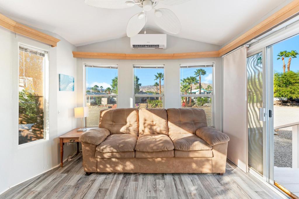 Not Applicable-1 - Manufactured In Park