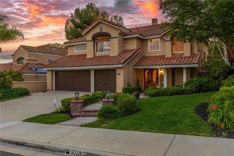 Photo of 23887 Via De Gema Linda, Murrieta, CA 92562 (MLS # IG26066244)