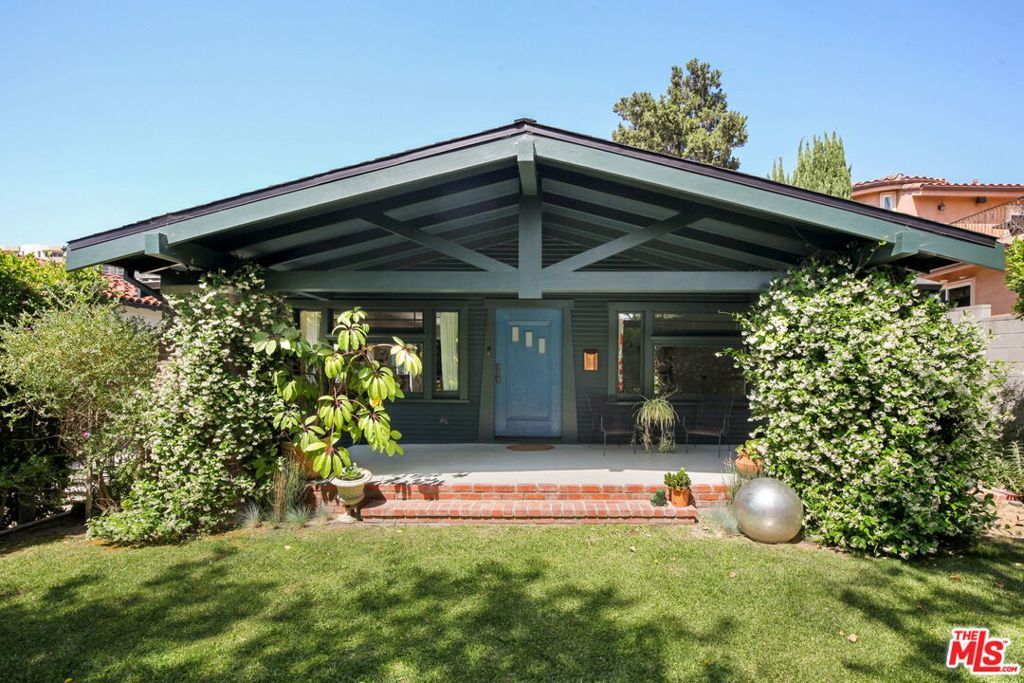 Photo of 2321 OBSERVATORY Avenue, Los Angeles, CA 90027 (MLS # 25609695)
