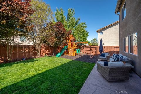 Tiny photo for 902 Larable Court, Paso Robles, CA 93446 (MLS # PI26086646)