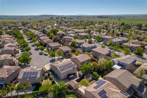 Tiny photo for 902 Larable Court, Paso Robles, CA 93446 (MLS # PI26086646)