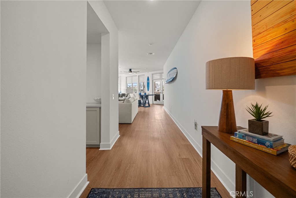 414 Main Street 200