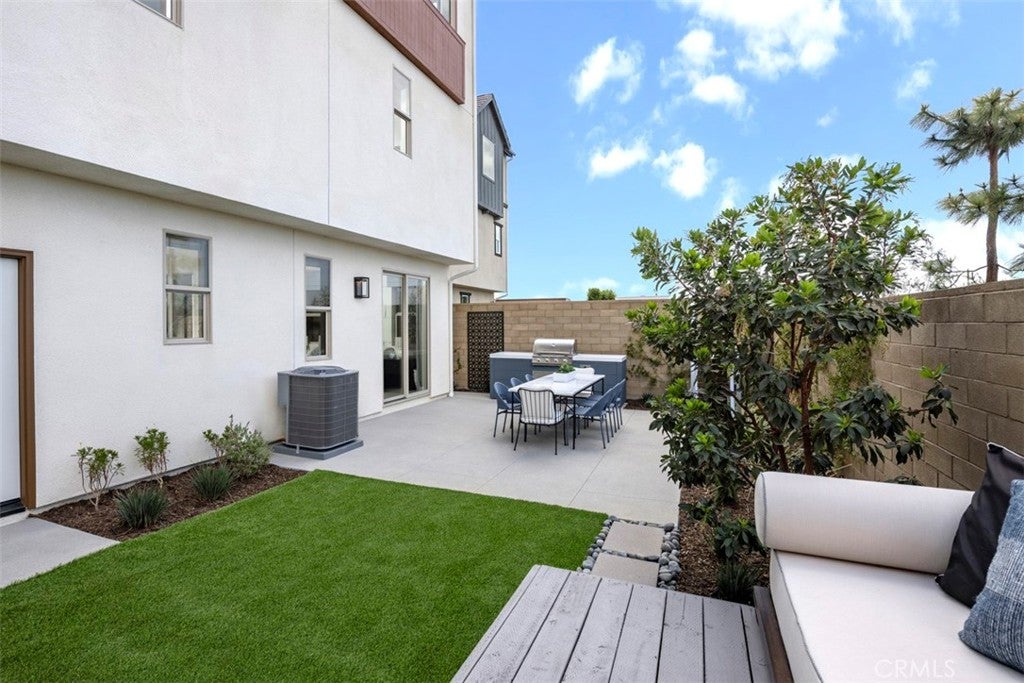 316 Pluto, Irvine CA 92618 - Photo 15