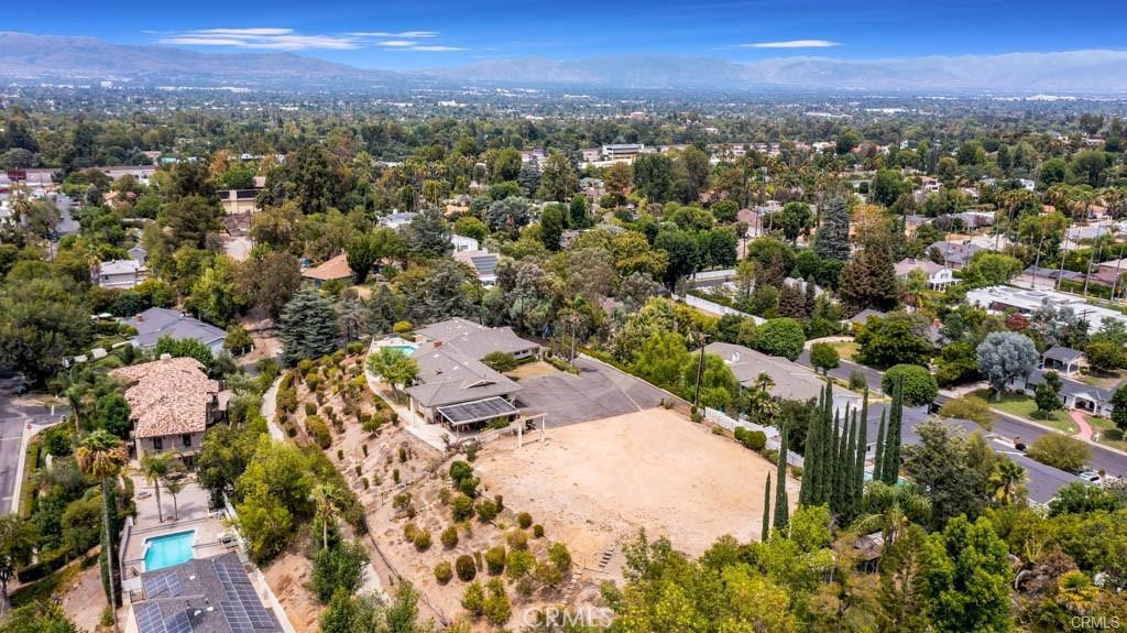 Properties 4 19950 Santa Rita