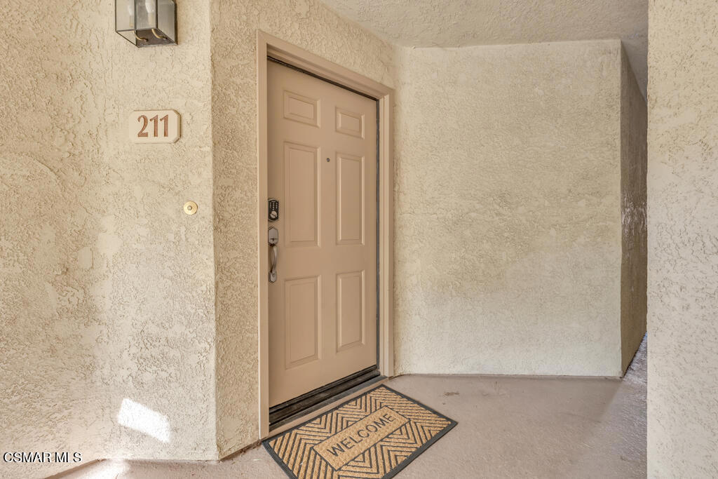 5744 Oak Bend Lane 211