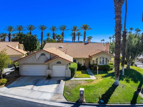 Photo of 404 Links Drive, Palm Desert, CA 92211 (MLS # 219141678DA)