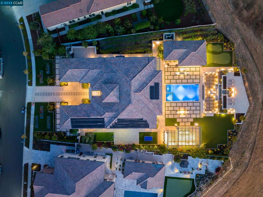 ALAMO CREEK - Residential