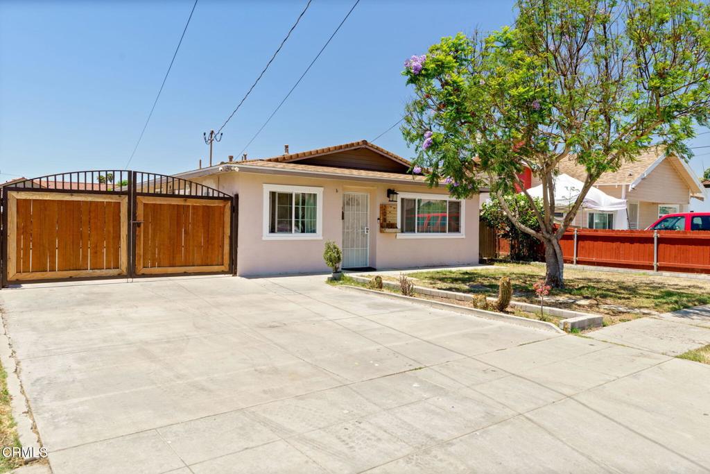 208 S 4th Street