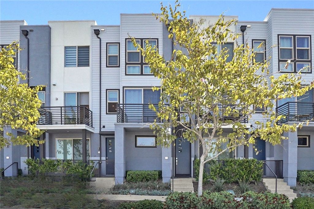 listing image 130724043839605523637