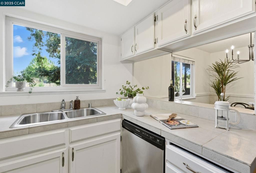 SIERRA GARDENS - Residential