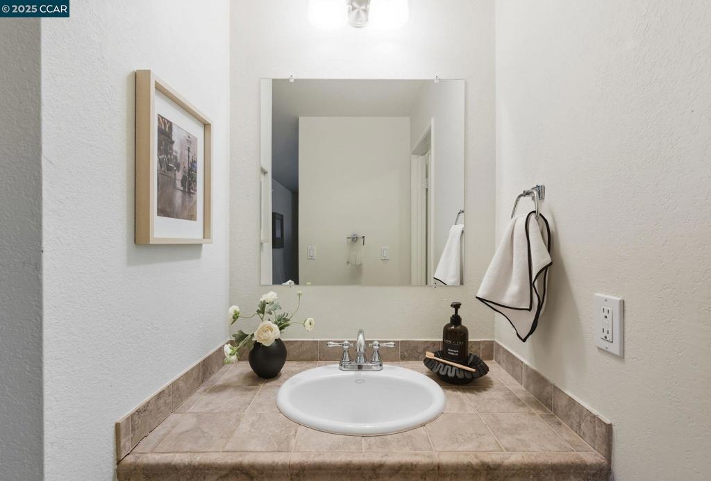 SIERRA GARDENS - Residential