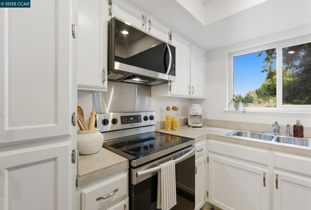SIERRA GARDENS - Residential
