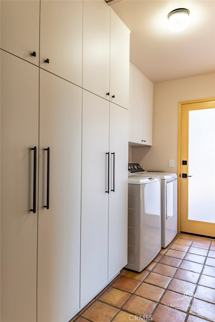 Dana Knolls (DK) - Residential Lease