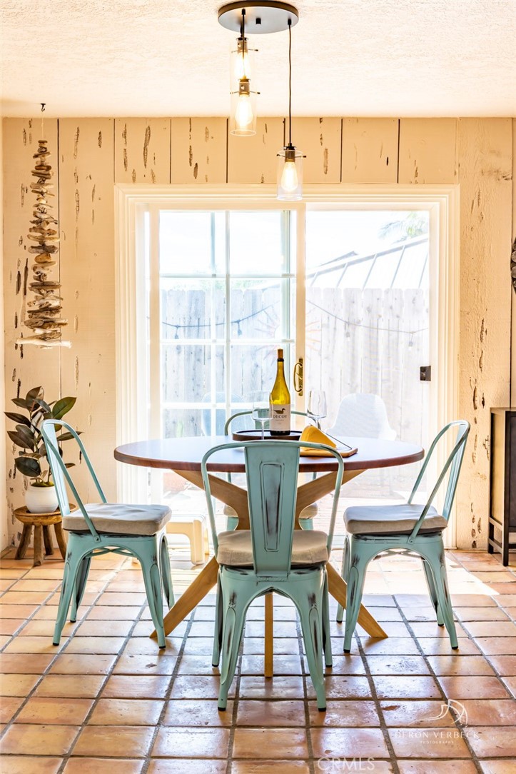 Dana Knolls (DK) - Residential Lease