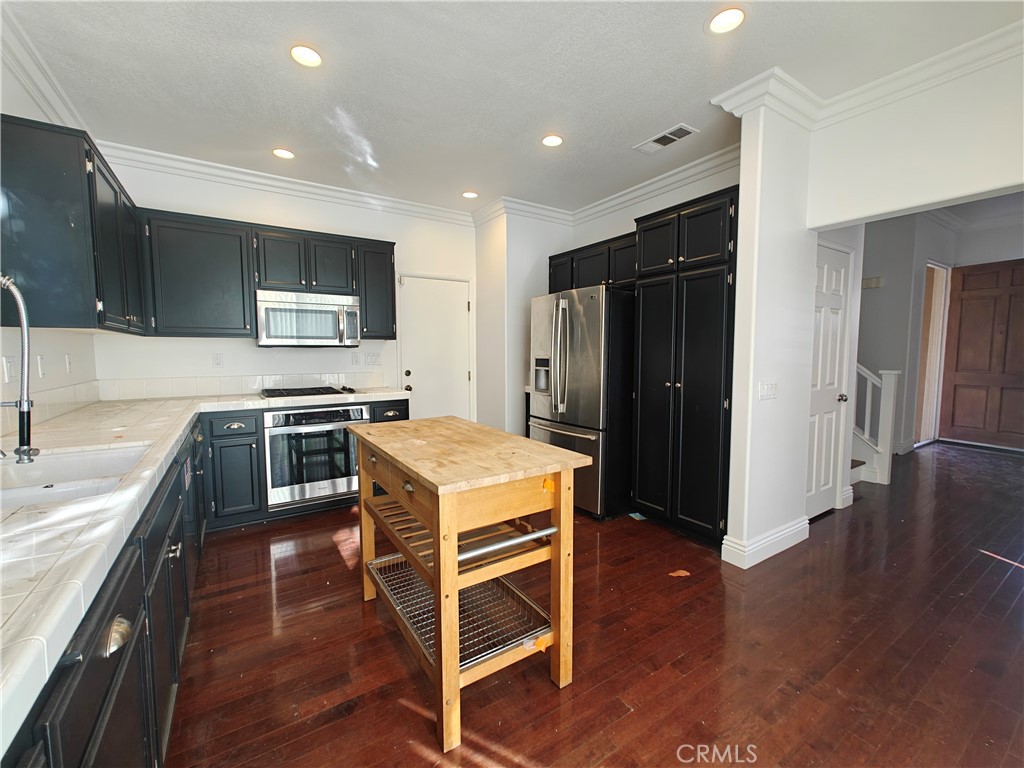 Tiburon (TIB) - Residential Lease