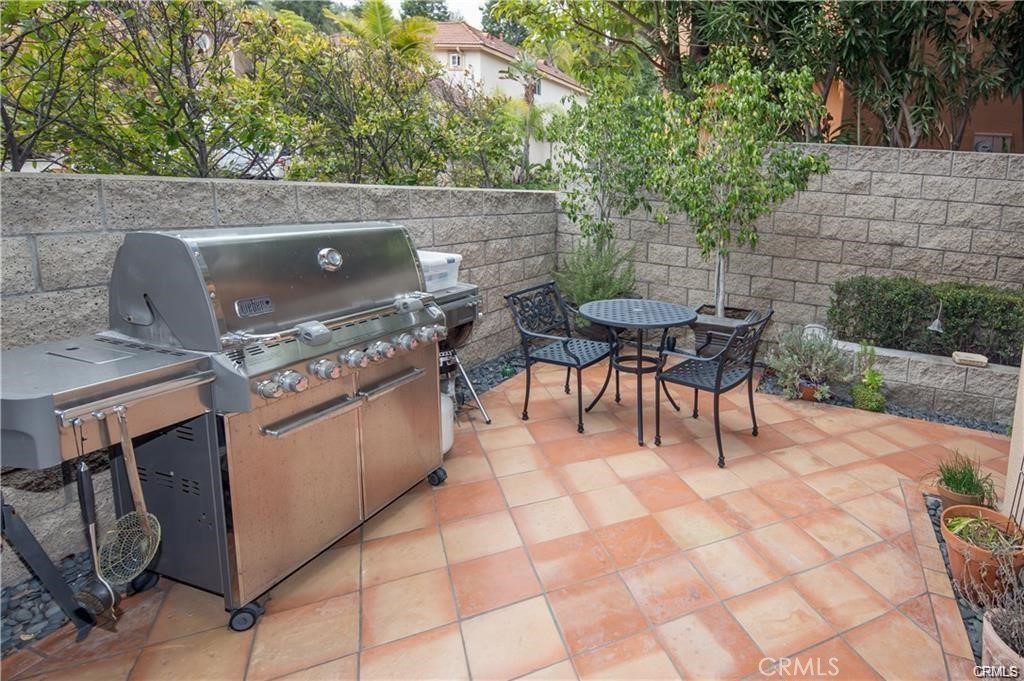 Tiburon (TIB) - Residential Lease