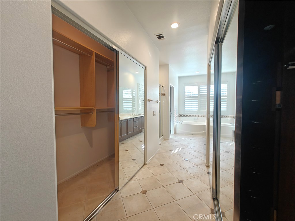 Tiburon (TIB) - Residential Lease