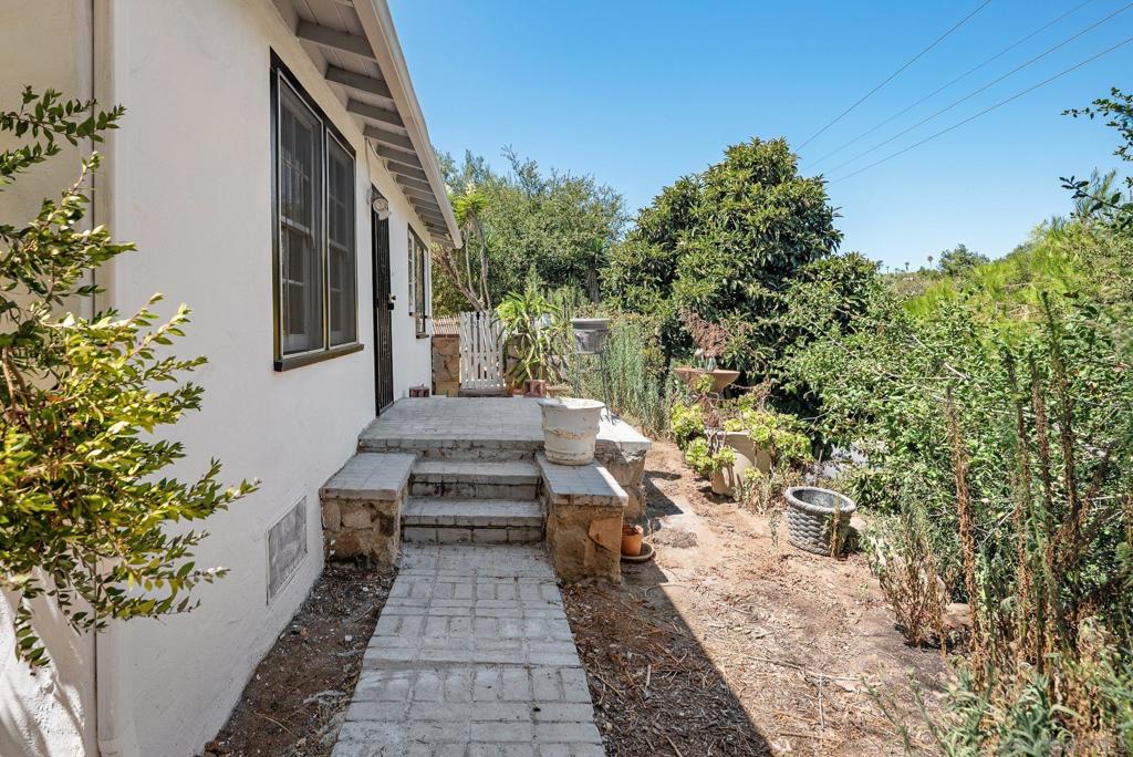 1401 Monte Vista Dr