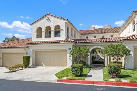 Photo of 68 Avenida Cristal, San Clemente, CA 92673 (MLS # NP25231435)