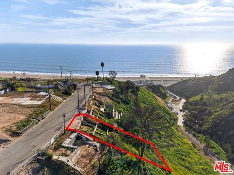 Photo of 429 Puerto Del Mar, Pacific Palisades, CA 90272 (MLS # 26649727)