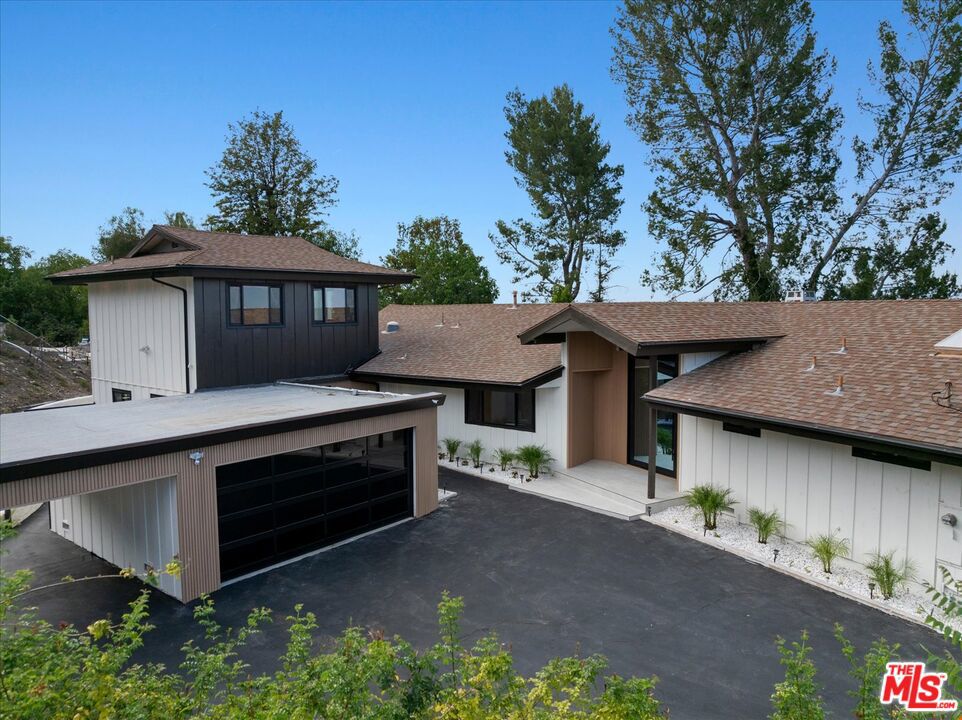 4847 Brewster Drive