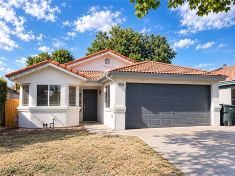 Photo of 4706 W University AVE, Fresno, CA 93722 (MLS # FR26189816)