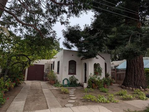 Photo of 365 Cherry Avenue, Menlo Park, CA 94025 (MLS # ML82046909)