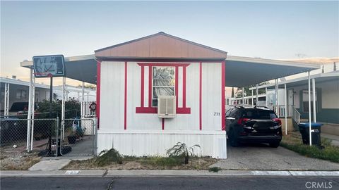 Photo of 1301 E Avenue I E #233, Lancaster, CA 93535 (MLS # SR26078090)