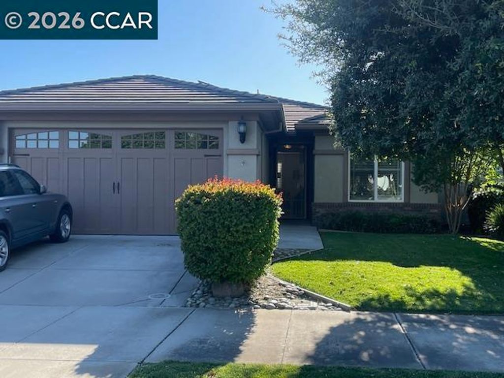 Photo of 2499 Bellchase Dr Dr, Manteca, CA 95336 (MLS # 41129674)