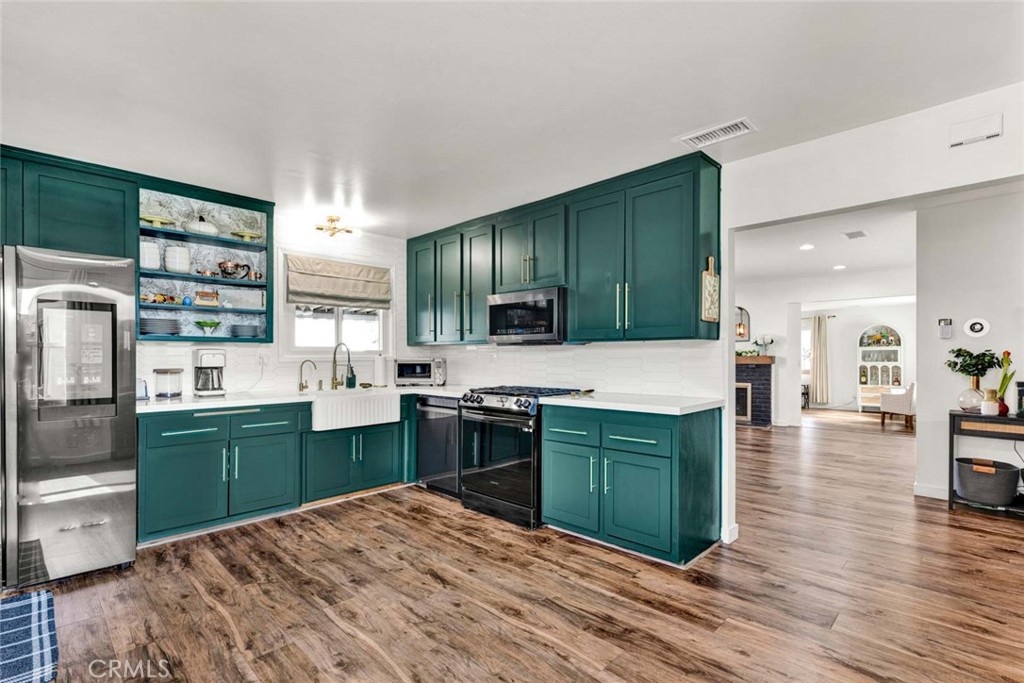 330 N Colgate Street