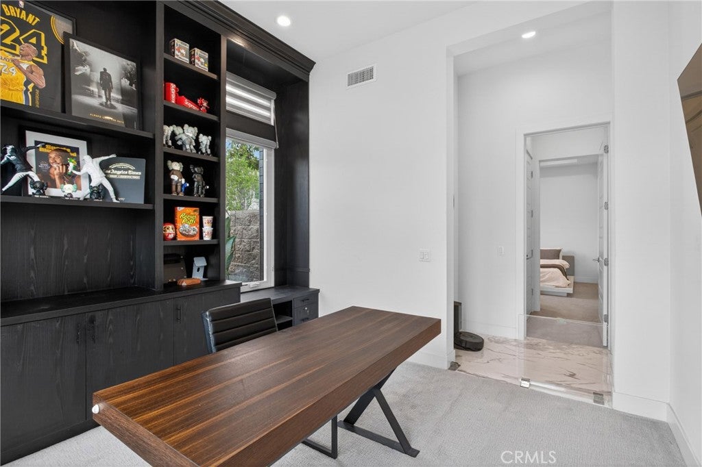 61 Iluna, Irvine CA 92618 - Photo 9