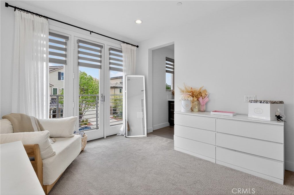 61 Iluna, Irvine CA 92618 - Photo 20