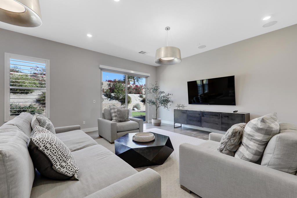 Griffin Ranch - Residential Lease