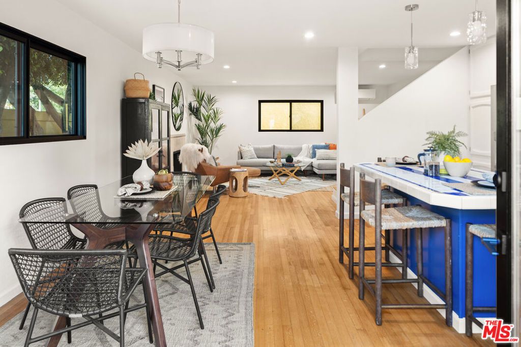 Photo of 2613 5th Street, Santa Monica, CA 90405 (MLS # 26642455)