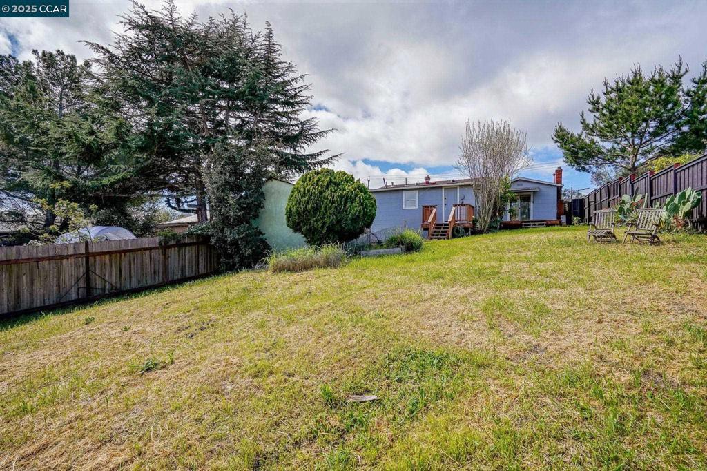 HILLTOP GREEN - Residential