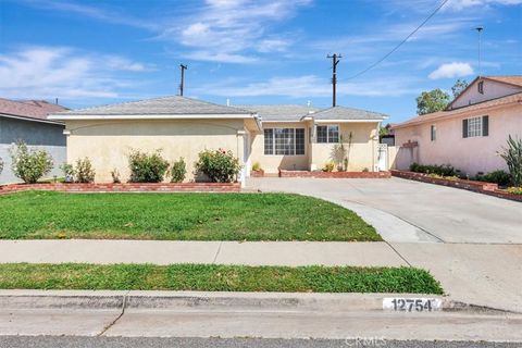 Photo of 12754 Dalwood Ave, Norwalk, CA 90650 (MLS # OC26080521)