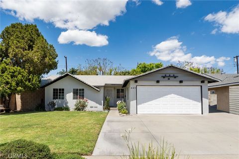 Photo of 443 W Houston Ave, Fullerton, CA 92832 (MLS # CV26085415)