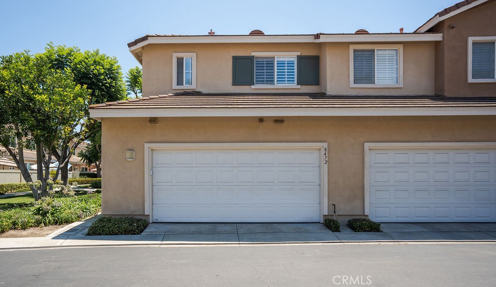 8472 E Tioga Way