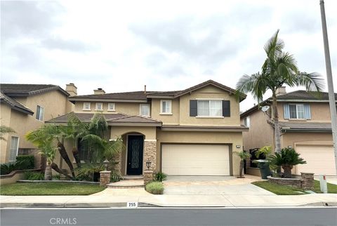 Photo of 755 S Lassen Court, Anaheim, CA 92804 (MLS # PW26101482)