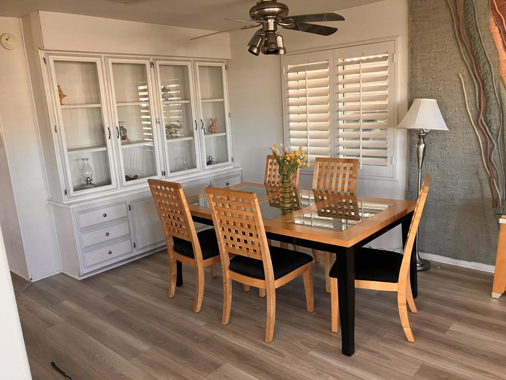 Palm Desert Greens - Manufactured In Park