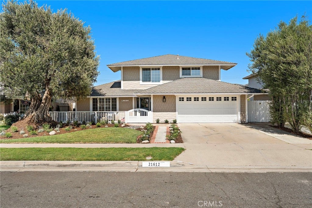 21612 Polynesian Lane