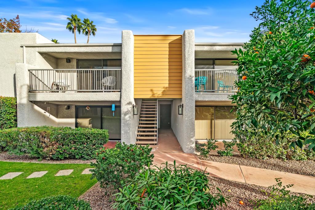 Palm Villas - Residential