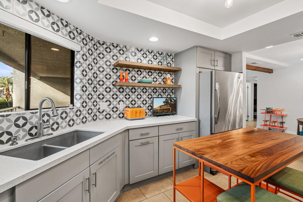 Palm Villas - Residential