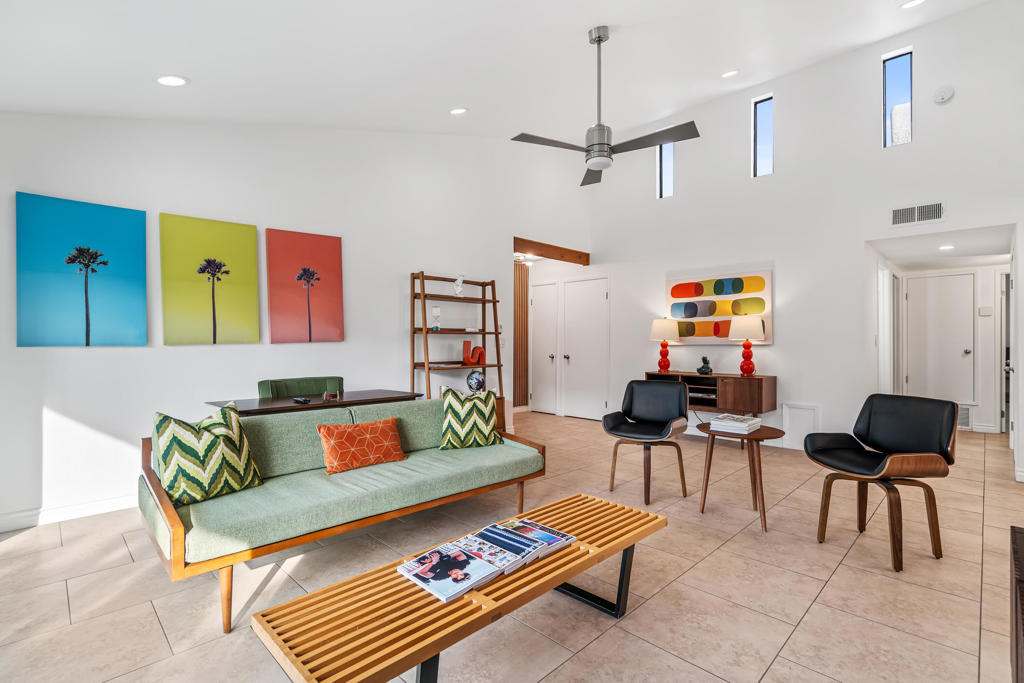 Palm Villas - Residential