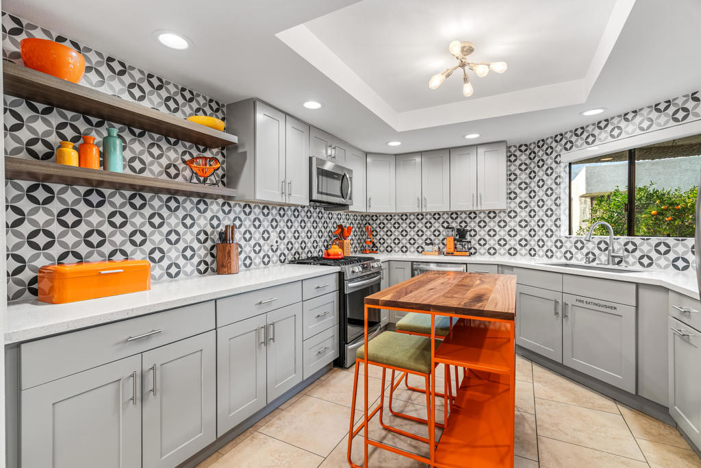 Palm Villas - Residential