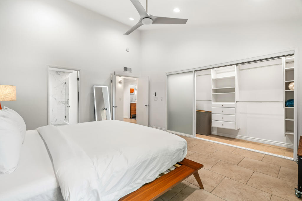 Palm Villas - Residential