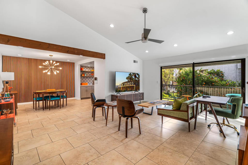 Palm Villas - Residential